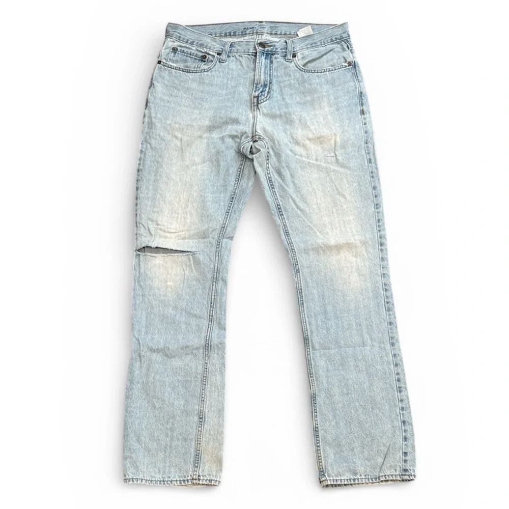 Old Navy | Light Blue Straight Jeans Size 34x34 **Ripped
